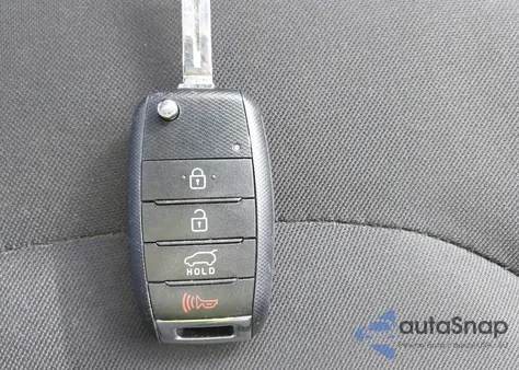 2016 Kia Soul из США, поврежденный, VIN KNDJN2A21G7403228